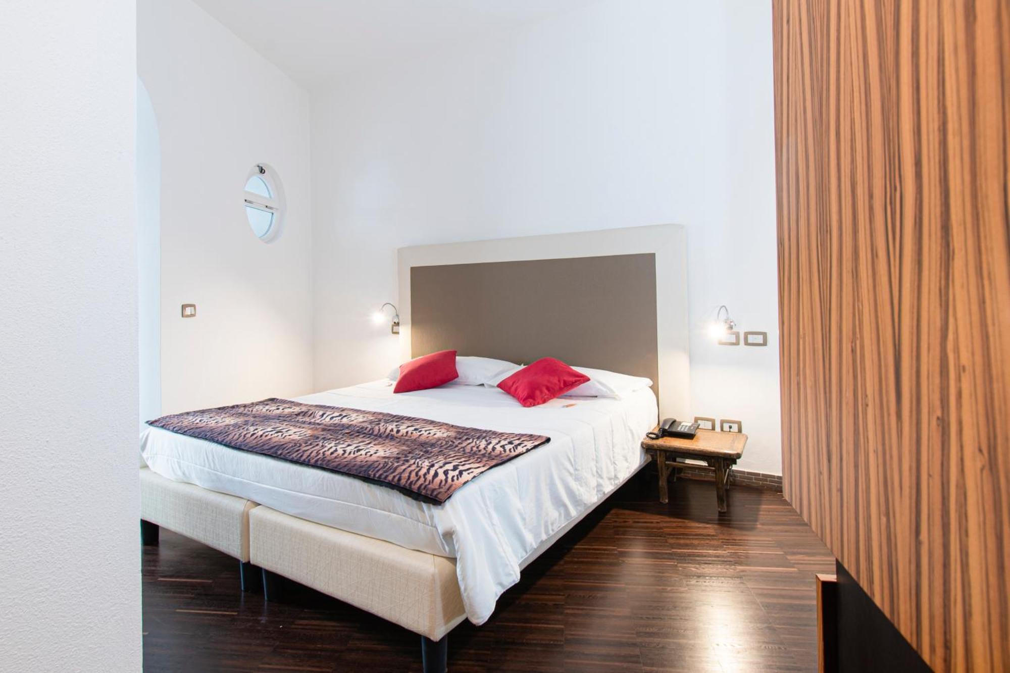 Marina 10 Design Hotel & Spa Casamicciola Terme Ngoại thất bức ảnh