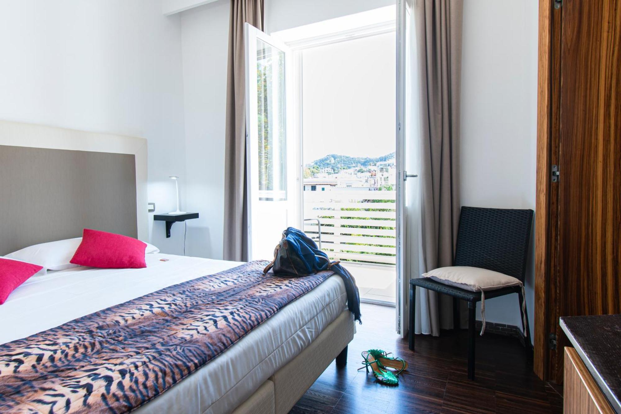 Marina 10 Design Hotel & Spa Casamicciola Terme Ngoại thất bức ảnh