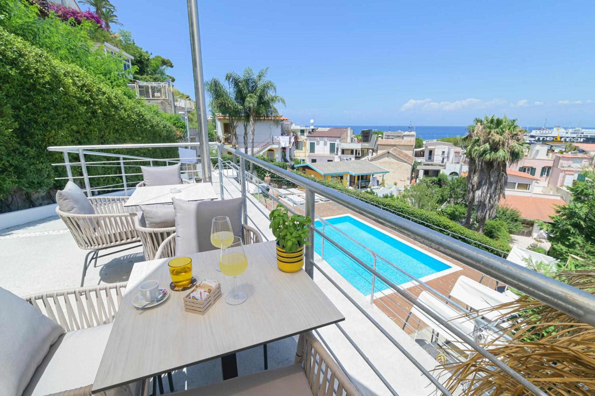 Marina 10 Design Hotel & Spa Casamicciola Terme Ngoại thất bức ảnh