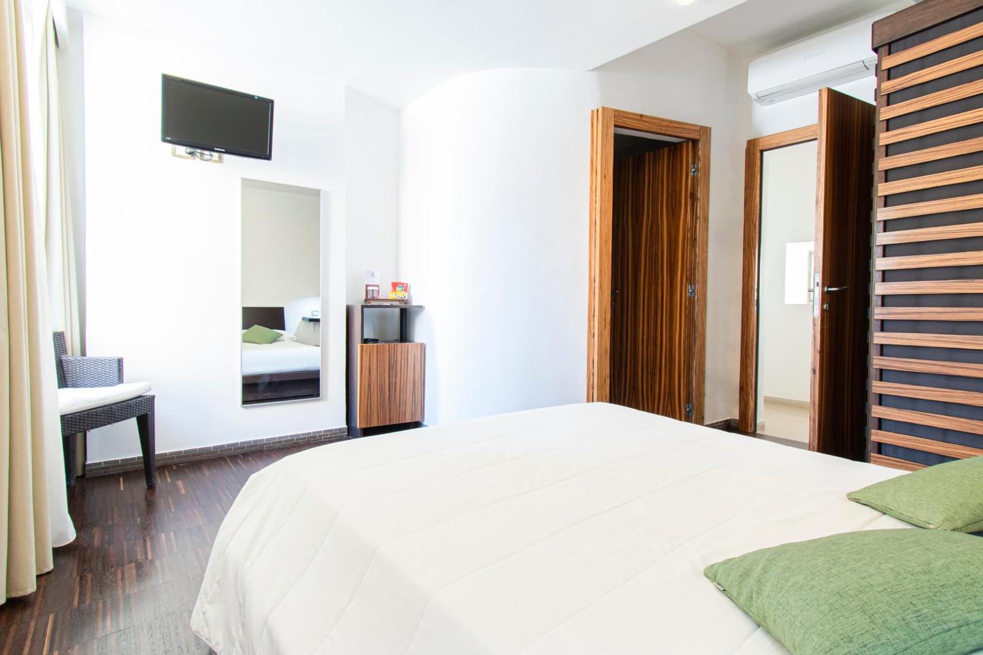 Marina 10 Design Hotel & Spa Casamicciola Terme Ngoại thất bức ảnh